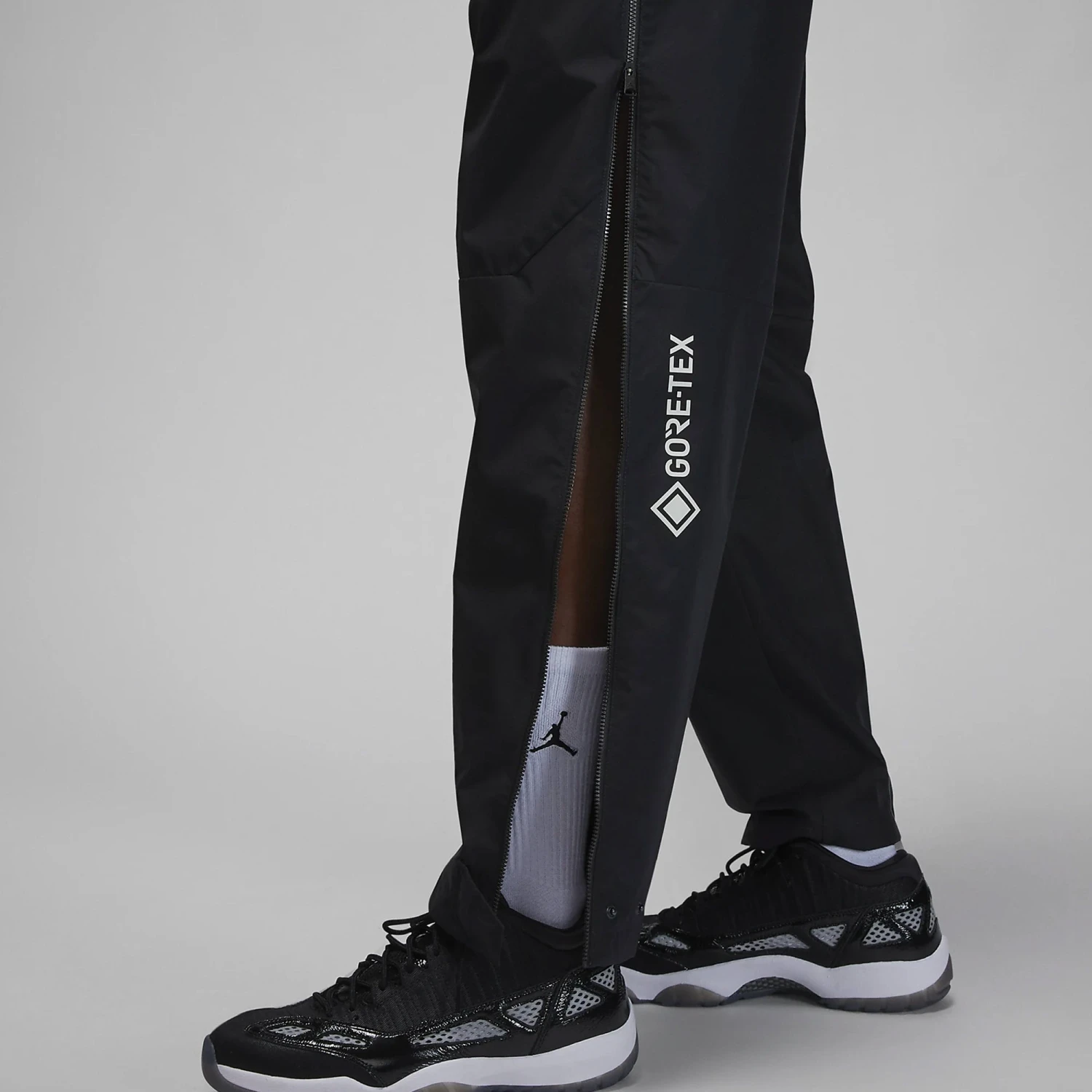 Air Jordan Mens Flight Heritage Pants 6 Air Jordan Mens Flight Heritage Pants - Image 4